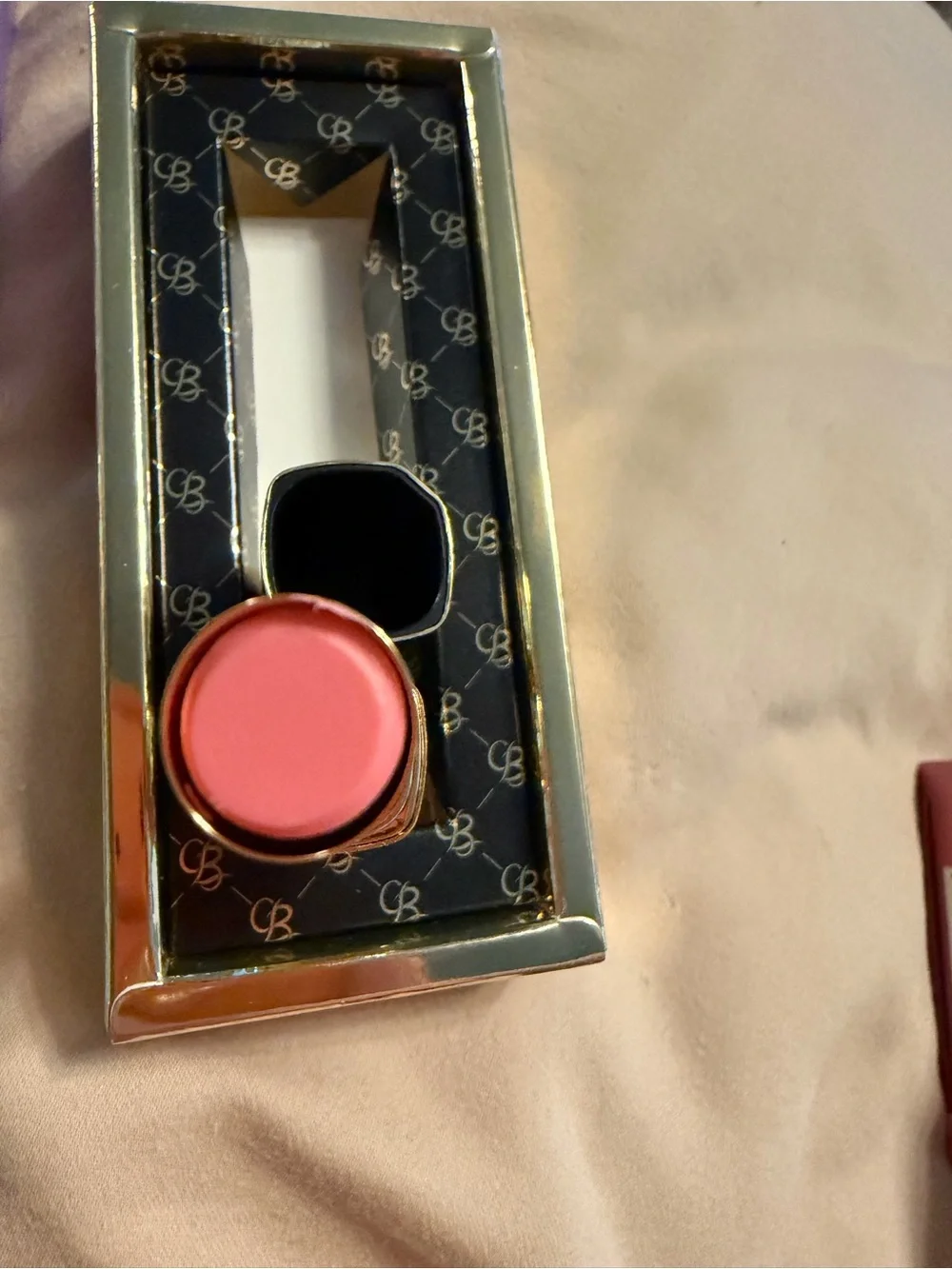 New!  RealHer Pure Resolve Highlighter plus Lot of beauty products